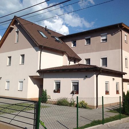 Bella Apartman Balatonfüred Værelse billede